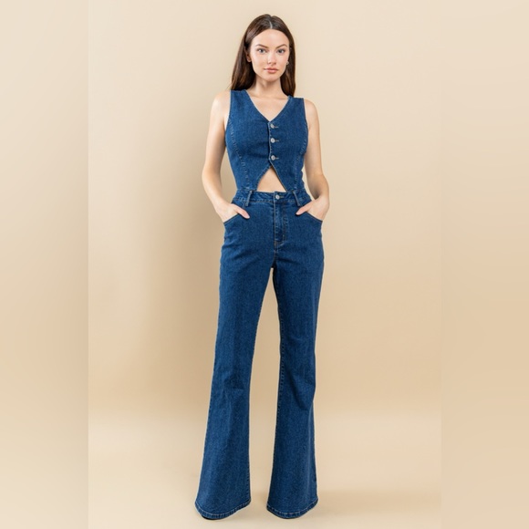 Jumpsuit 💙 - Picture 1 of 6
